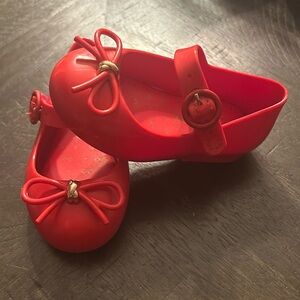 Mini Melissa red bow shoes size 5